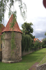 Zwingerturm im Stadtgraben Heberlesgraben