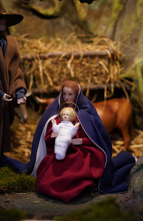 S´ Weggetaler Kripple Maria mit Jesuskind