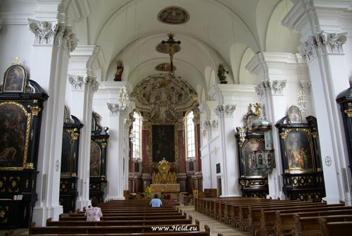 Groß Innenansicht Weggental Kirche