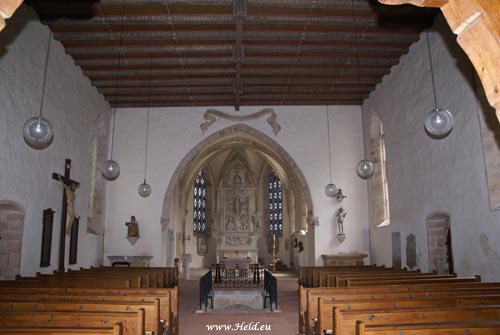 Großansicht Sülchen Kirche mit zugang zur Gruft