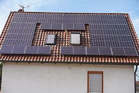 Dachfläche für Photovoltaik anlage 26 Zellen